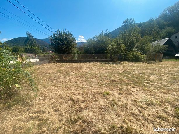 Terrain 477 m² VIF