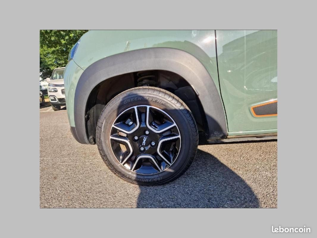 Dacia Spring Expression (image 9)