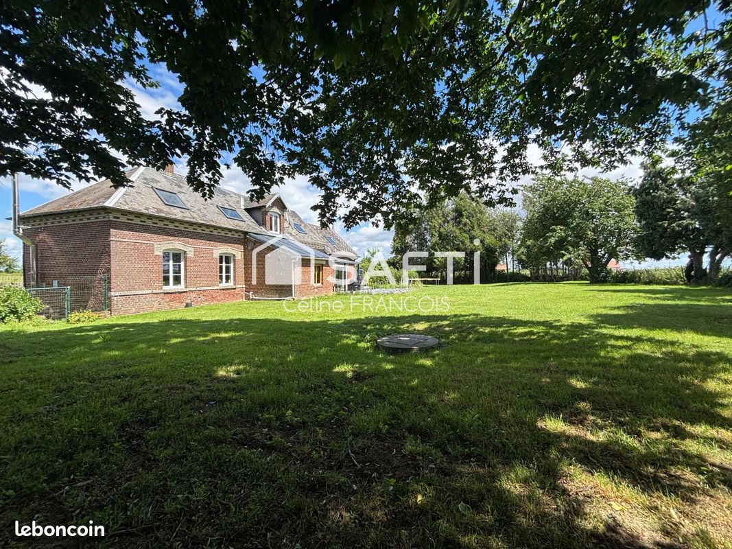 Maison 8 pièces 181 m² · à Hypercourt · 181 m² · 266 000 €