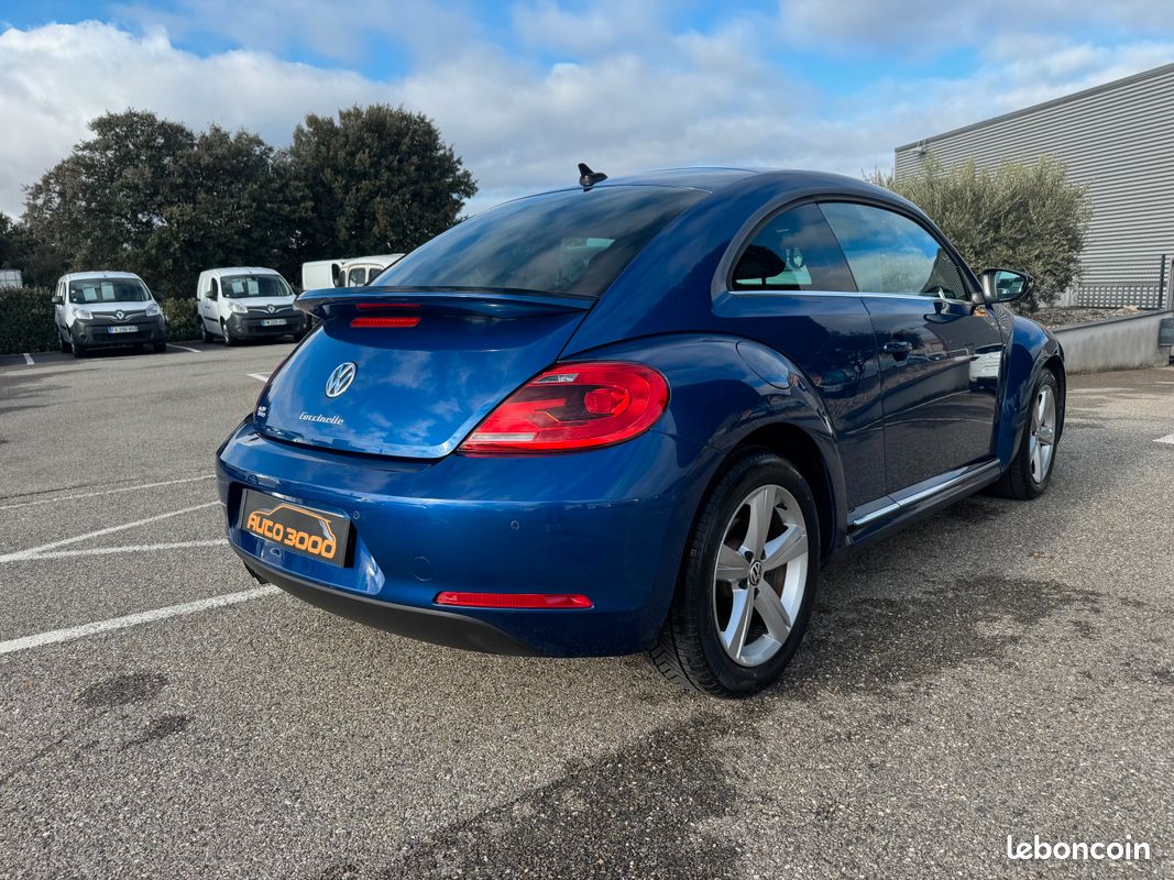 VOLKSWAGEN BEETLE 2.0 TDI 140ch SPORT (image 3)