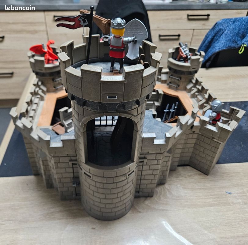 PLAYMOBIL Citadelle Des Chevaliers Des Aigles (6001) – Complet Bon état