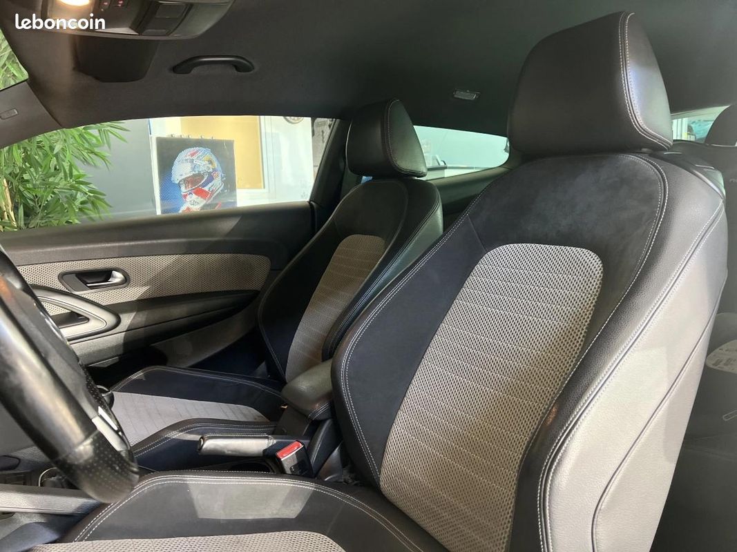 Volkswagen Scirocco 1.4 TSI 120cv (image 11)