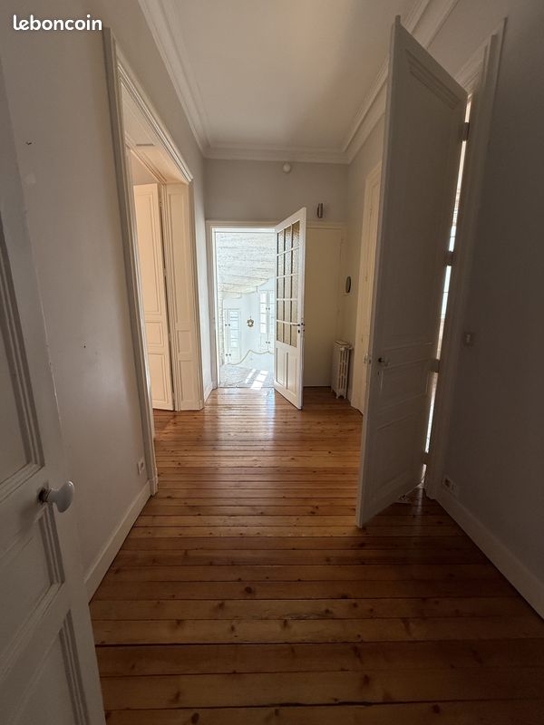 Maison a louer saumur - 10 pièce(s) - 500 m2 - Surfyn