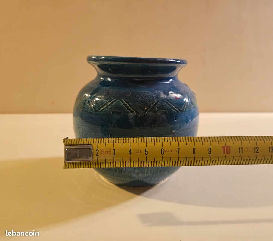 Vase en céramique vernissée bleue - motifs géométriques (image 7)