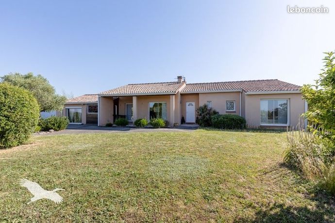 Villa 6 pièces 178 m²
