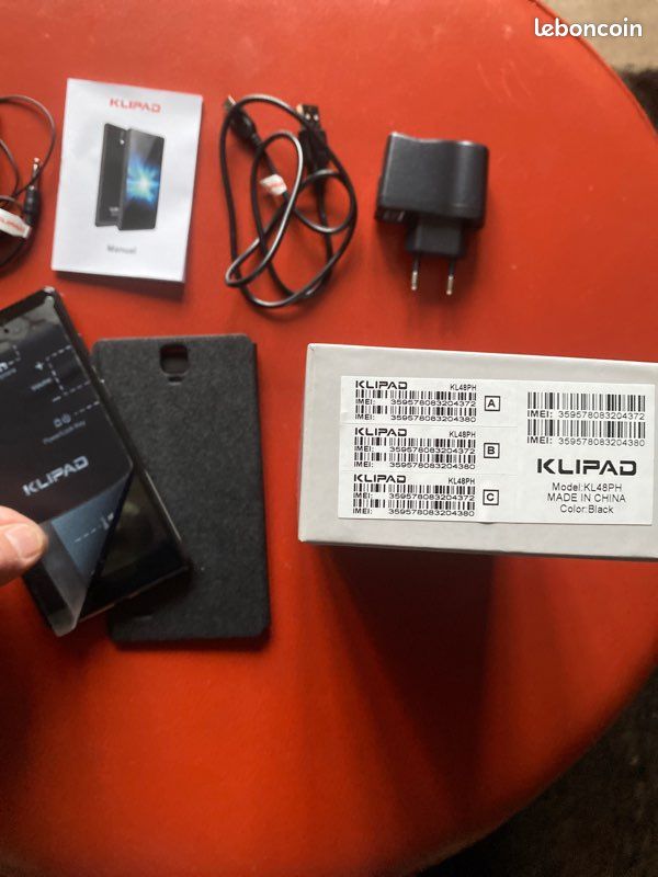 Téléphone Portable KLIPAD 6.0 Android - 8 Go, Wi-Fi, Noir - Neuf Sous Blister