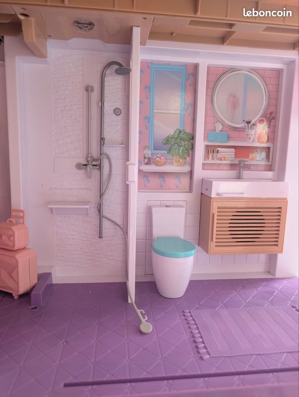 Maison de barbie (image 7)
