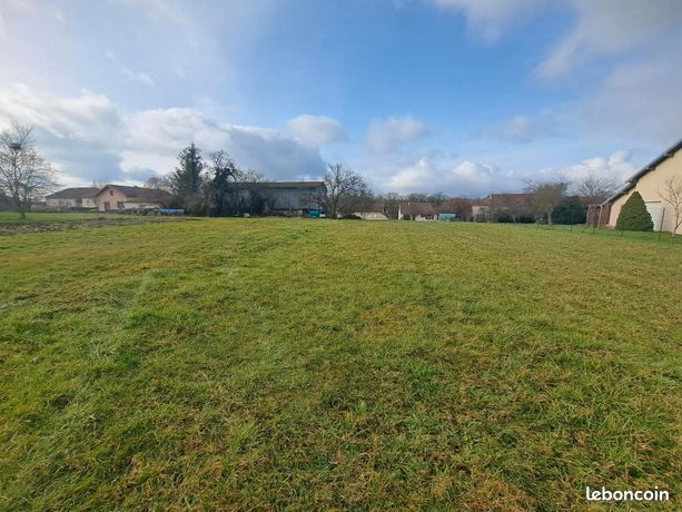 Terrain 1600 m² Épinal