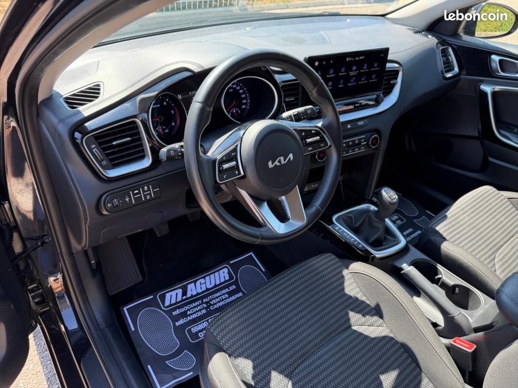 Kia CEED III (2) 1.6 CRDI 136 MHEV Active Business IBVM6 (image 27)
