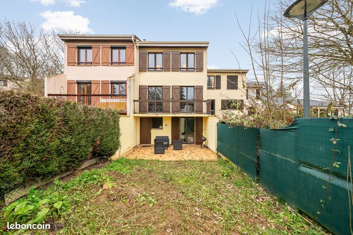 Maison 5 pièces 105 m²