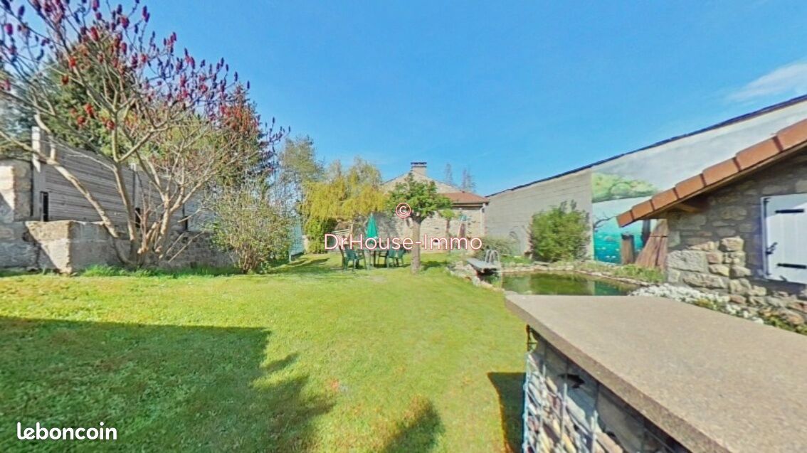 Maison 5 pièces 160 m² · à Grazac · 160 m² · 235 000 €