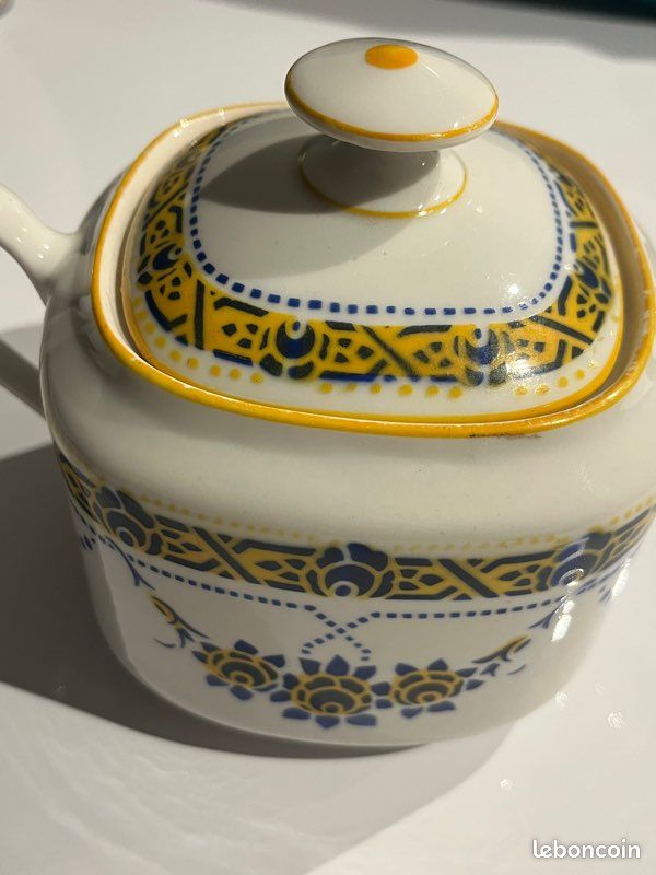 ANCIEN SUCRIER EN Porcelaine A. Hache & Cie Vierzon du XIXéme France