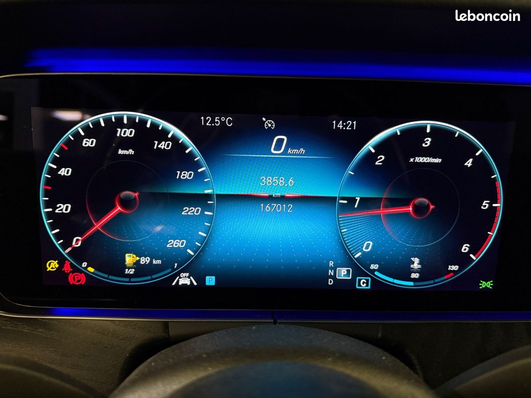 Mercedes Classe E 220D 194 AMG LINE - Toit Ouvrant - Caméra - CarPlay - Sièges Chauffants (image 14)