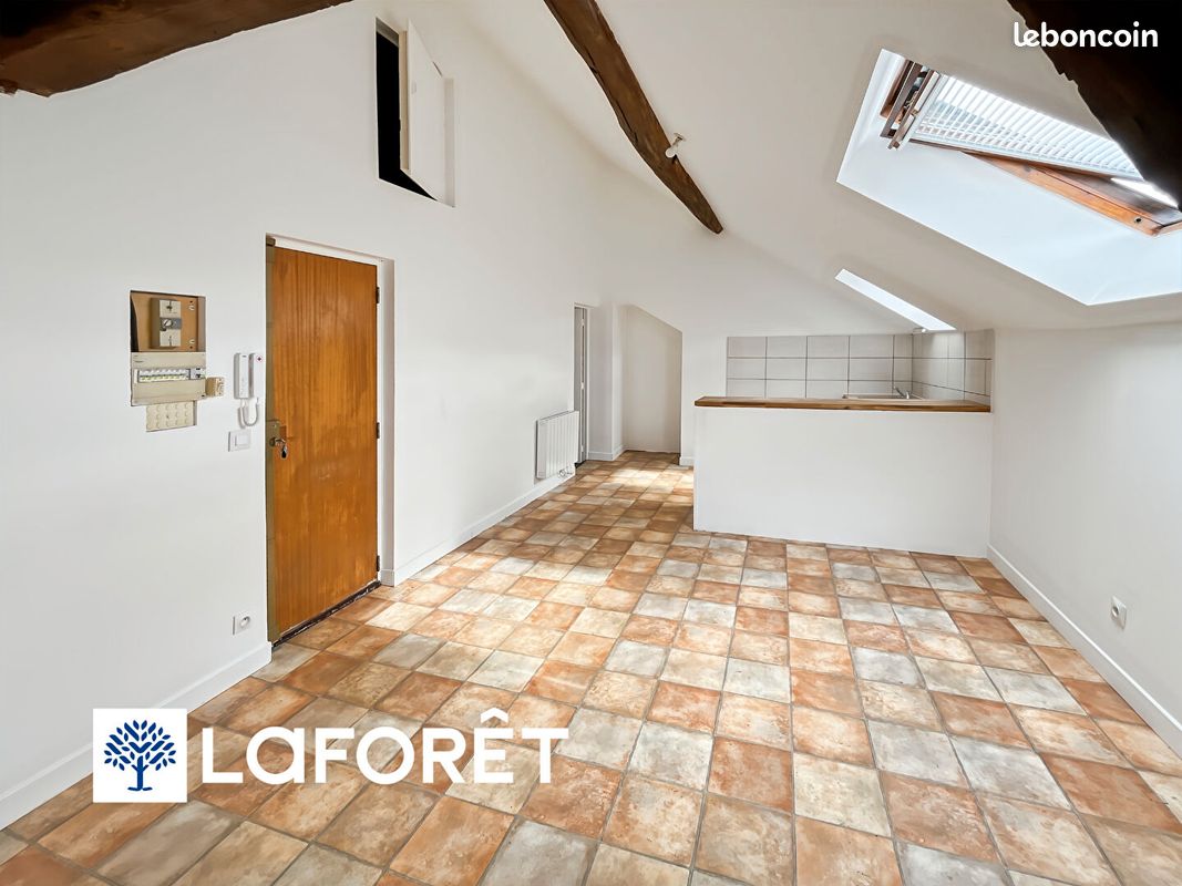 Appartement 3 pièces 38 m² · à Viry-Châtillon · 38 m² · 154 000 €