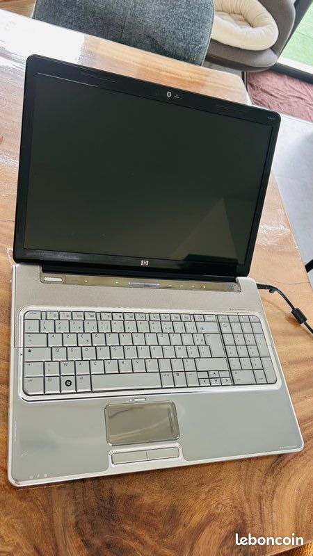HP Dv7-6b62sf 17,3 Pouces Pour Pièces - Manque Clavier Et écran, Processeur Indéterminé