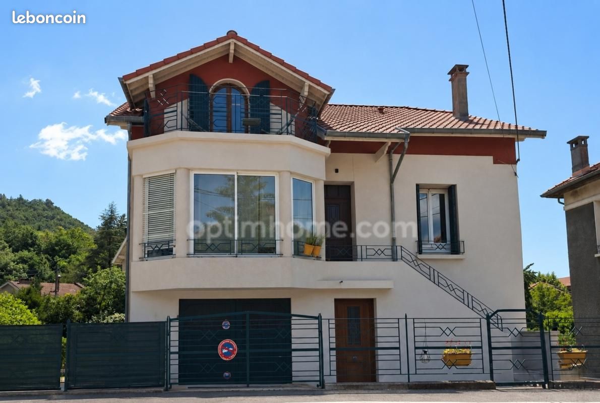 Maison 10 pièces 240 m² · à Digne-les-Bains · 240 m² · 499 000 €
