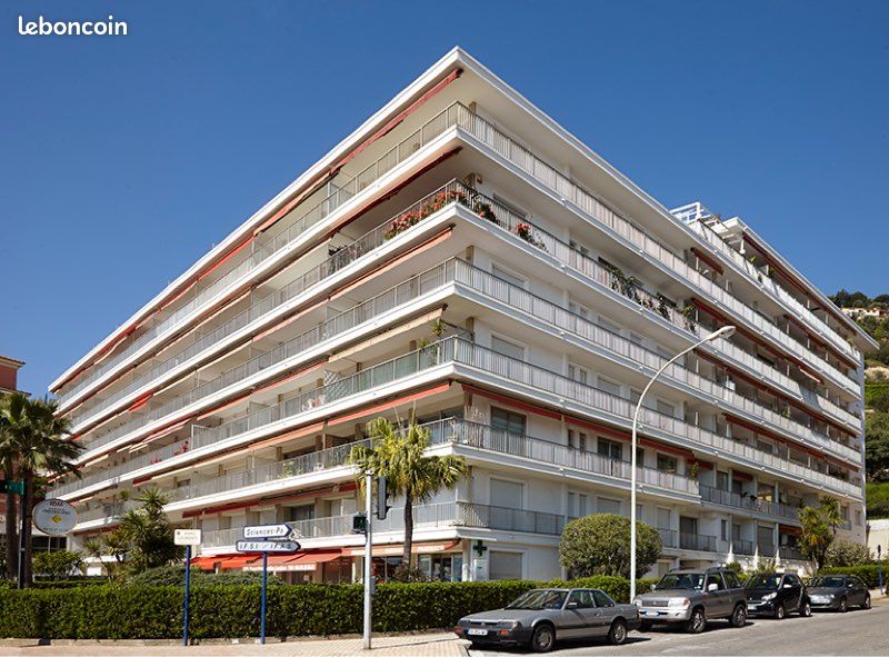 Appartement 1 pièce 17 m² · à Menton · 17 m² · 720 €