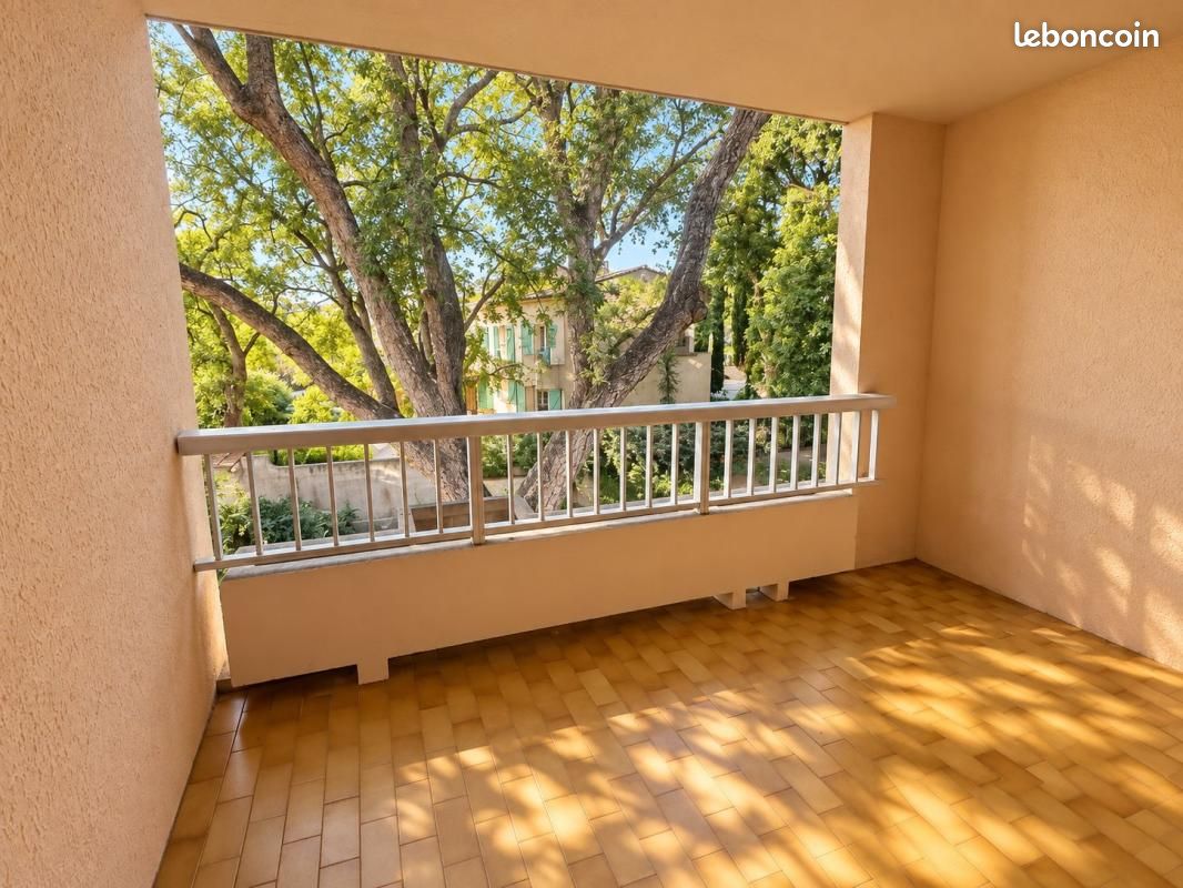 Appartement 1 pièce 22 m² · à Saint-Mandrier-sur-Mer · 22 m² · 128 000 €