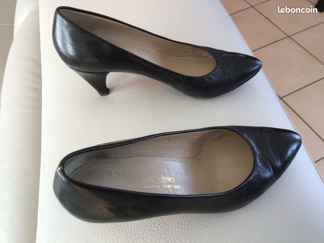 Escarpins cuir noirs (image 3)