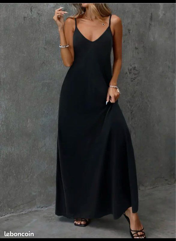 Robe noire grande taille (image 1)