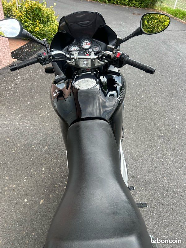 Yamaha 850 TDM + 2 casques, blousons et gants Homme et Femme (image 3)