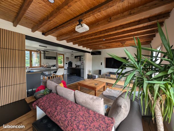 Propriété 5 pièces 100 m²