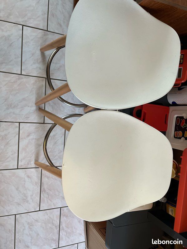 Chaise de bar (image 2)