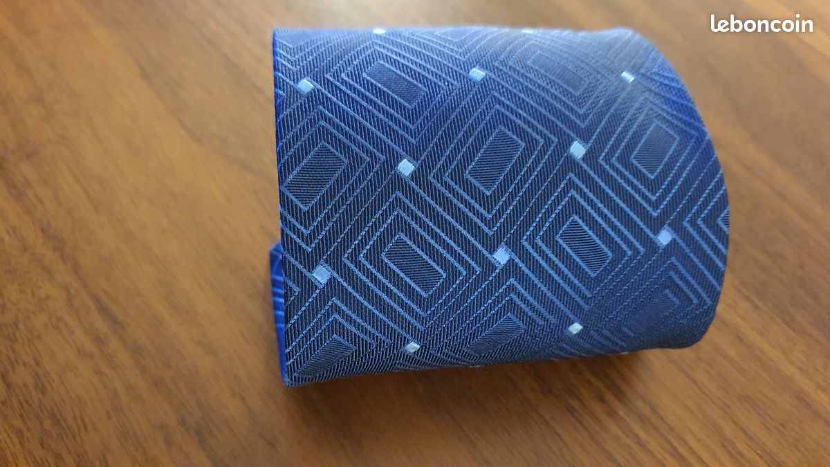 Lot de 3 cravates 100% soie (bleu et gris) (image 1)