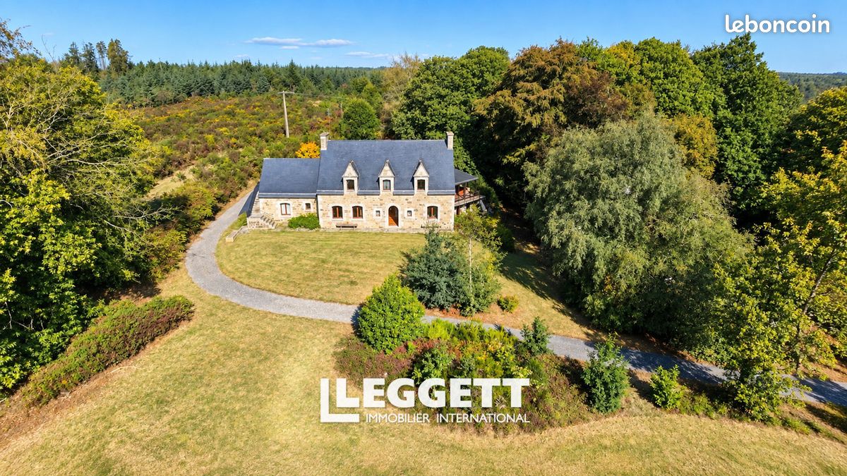 Maison 7 pièces 220 m² · à Plounévez-Quintin · 220 m² · 524 700 €