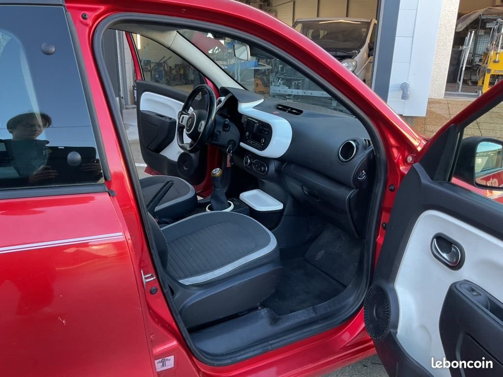 RENAULT TWINGO 3 1.0 sCe 70 LIMITED (image 13)
