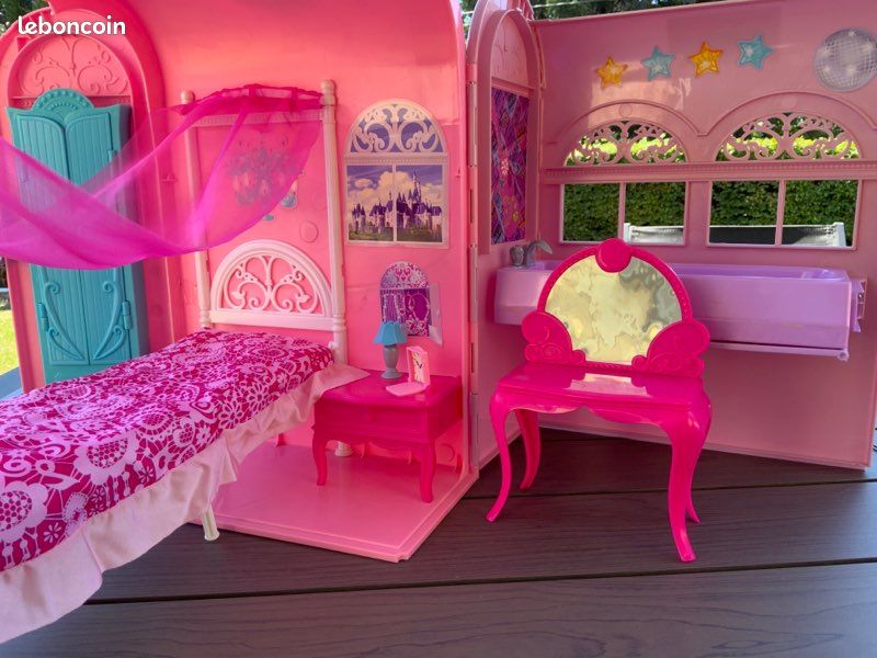 Barbie maison transportable pop star (image 2)