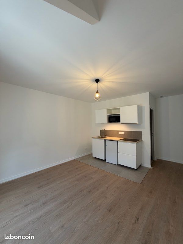 Appartement 1 pièce 21 m² · à Pontoise · 21 m² · 740 €