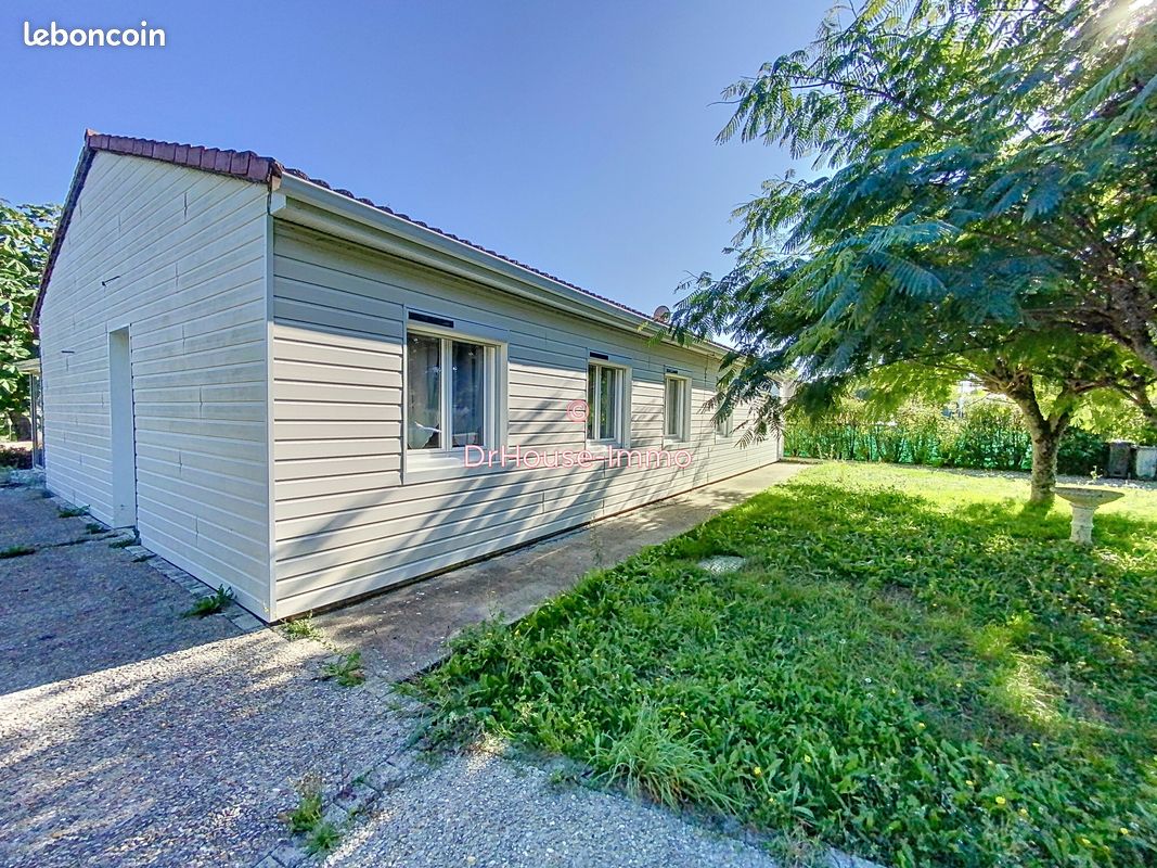 Pavillon 5 pièces 141 m² - Sers 16410 (image principale 2)
