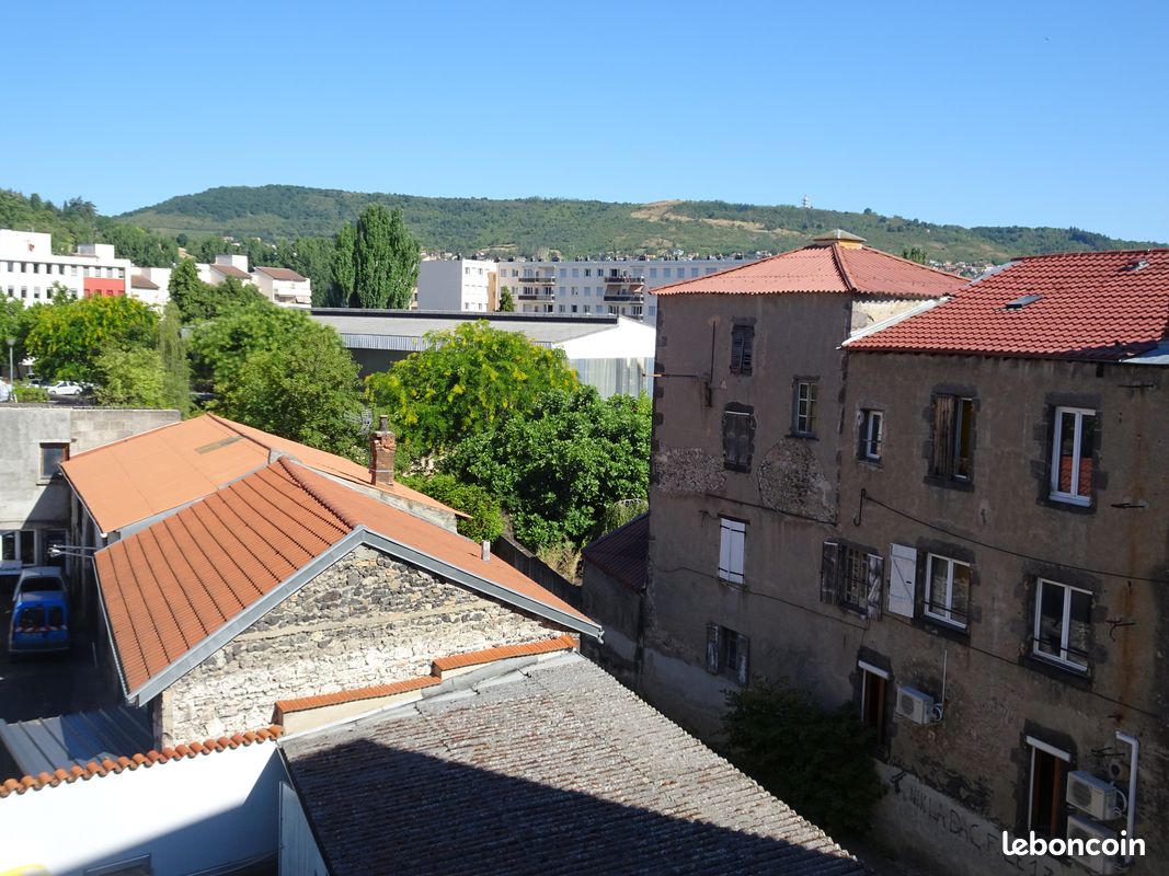 Appartement 3 pièces 65 m² · à Clermont-Ferrand · 65 m² · 800 €
