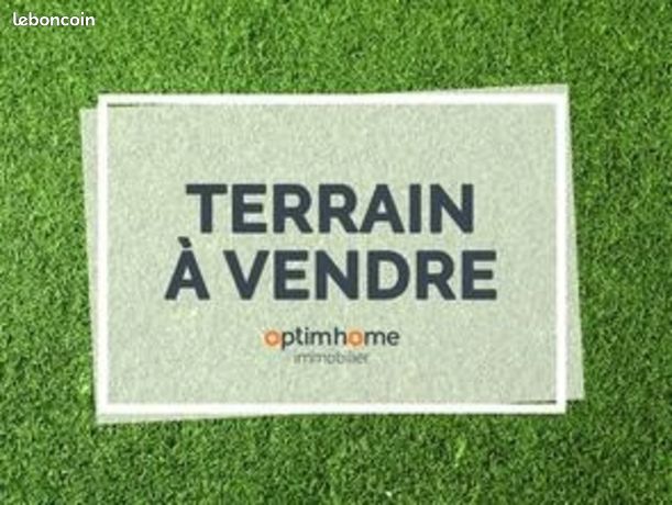 Terrain 716 m² Pacy Sur Eure