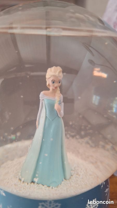 Boîte à musique boule à neige frozen elsa neuve (image 5)