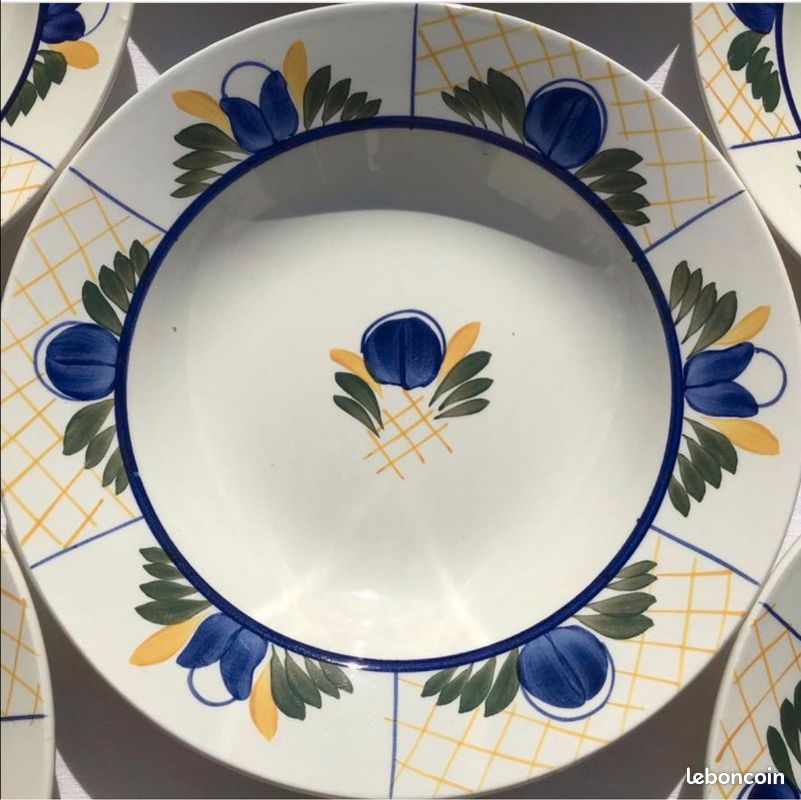 8 assiettes creuses de Gien, modèle « Gérard » (image 1)