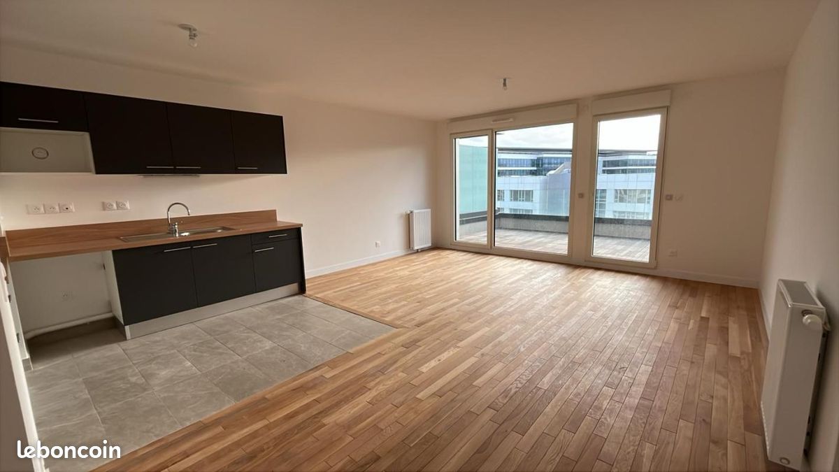 Appartement 4 pièces 82 m² · à Colombes · 82 m² · 2 379 €/mois