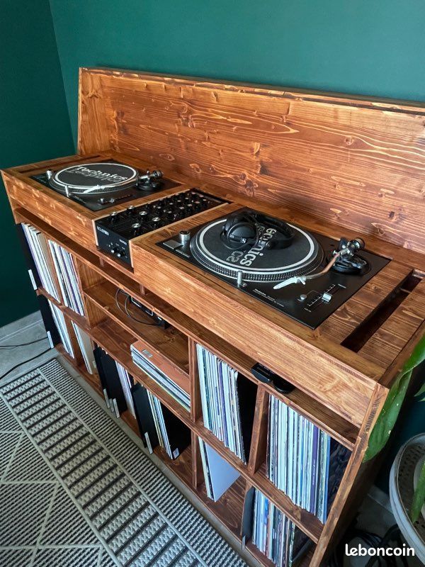 Meuble DJ Pour Platines Vinyles Technics MK2 – SEKAI – Bois Acajou (160cm, 8 étagères)