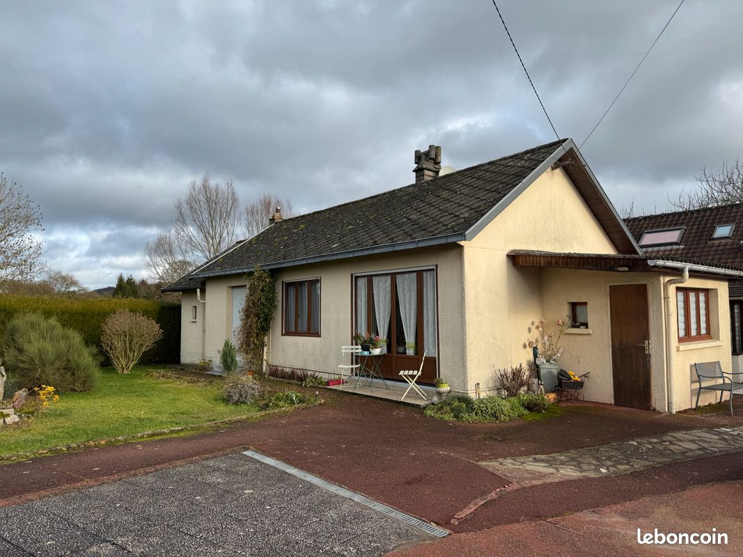 Maison 6 pièces 157 m² · à Domart-en-Ponthieu · 157 m² · 190 000 €
