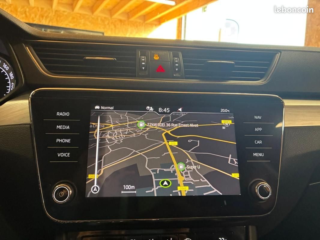 Skoda Superb Combi 2.0 TDI 150 DSG BUSINESS (image 39)