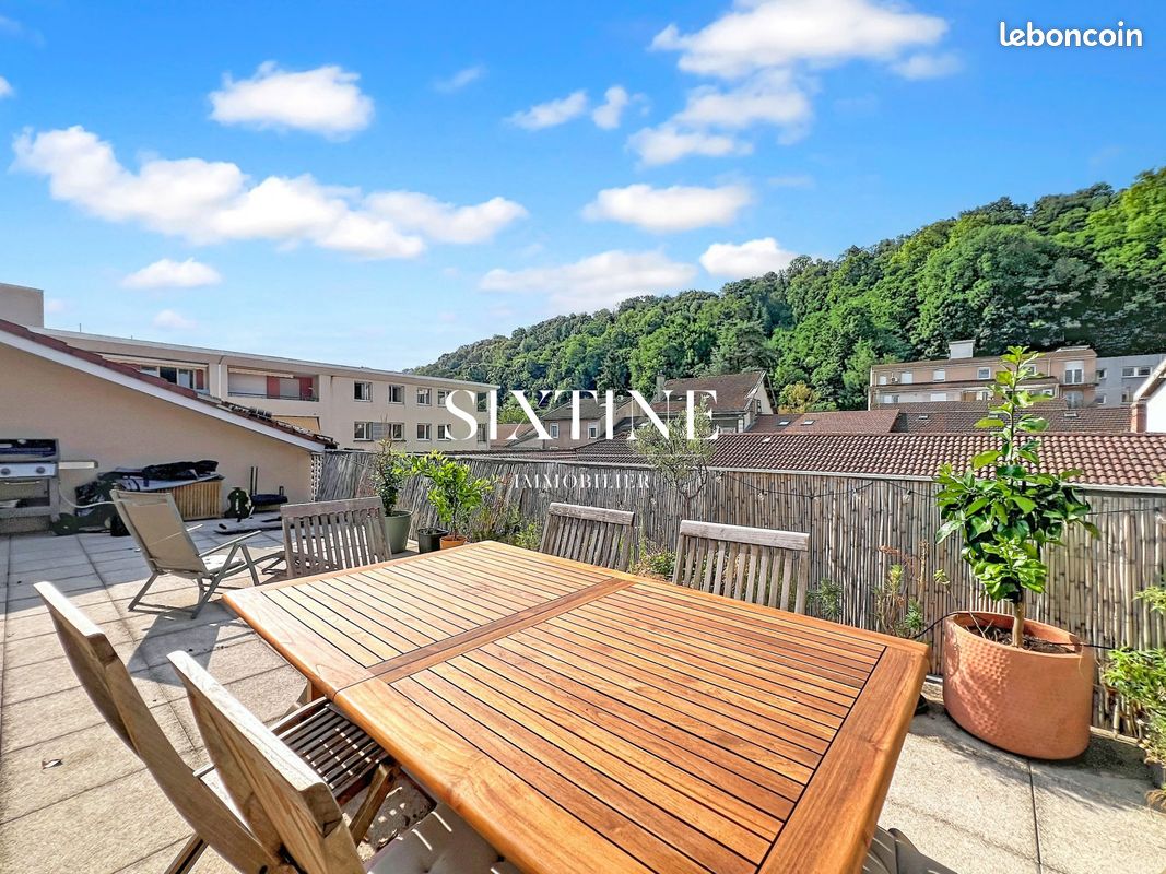 Appartement 3 pièces 91 m² · à Bourgoin-Jallieu · 91 m² · 1 020 €