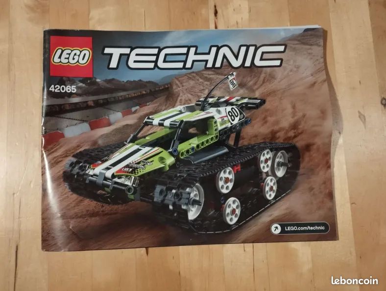 Lego - 42065 - Le Bolide sur Chenilles Télécommandé (image 6)