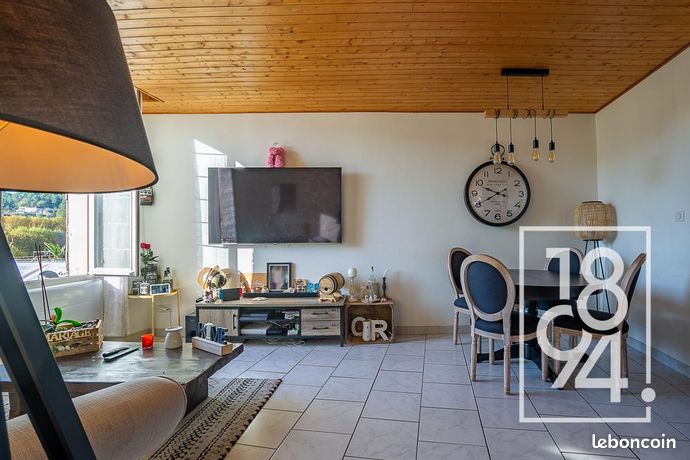 Appartement 4 pièces 104 m²