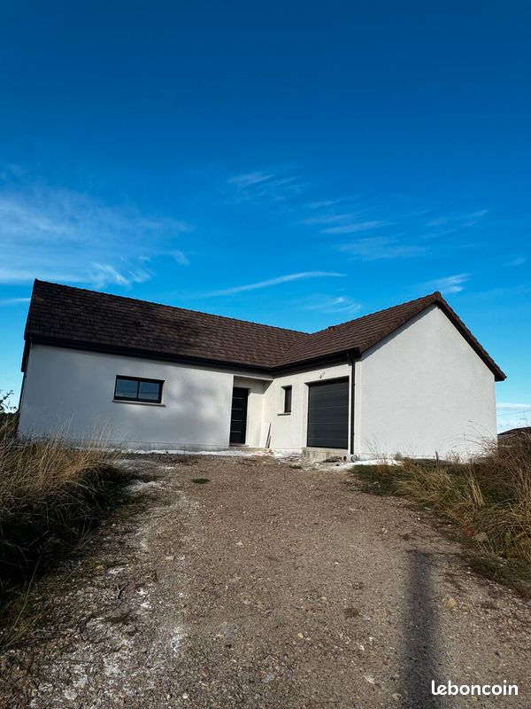 Maison 4 pièces 105 m² · à Montcony · 105 m² · 250 000 €
