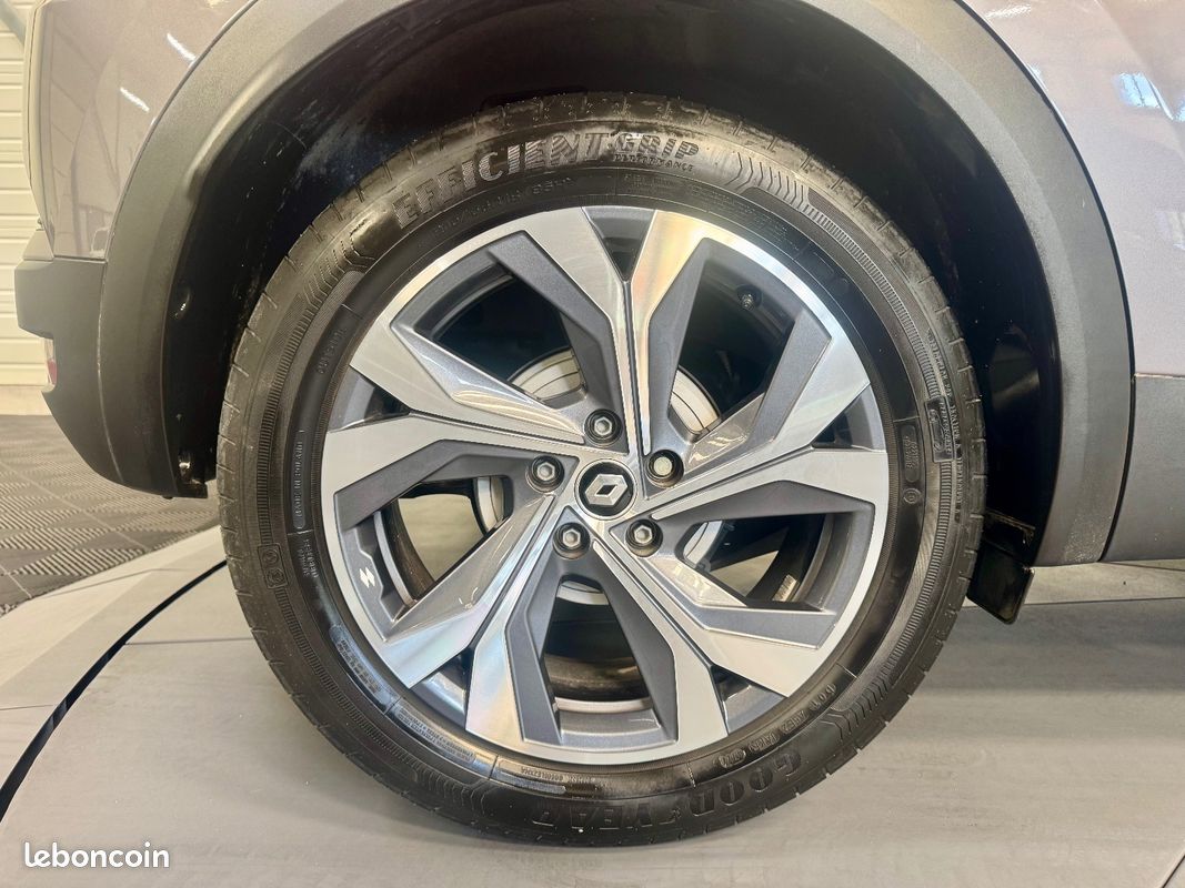RENAULT CAPTUR 1.3 TCe mild hybrid 140ch RS Line / SON BOSE / SUIVI COMPLET RENAULT / CAMERA DE RECUL / GARANTIE 12 (image 27)