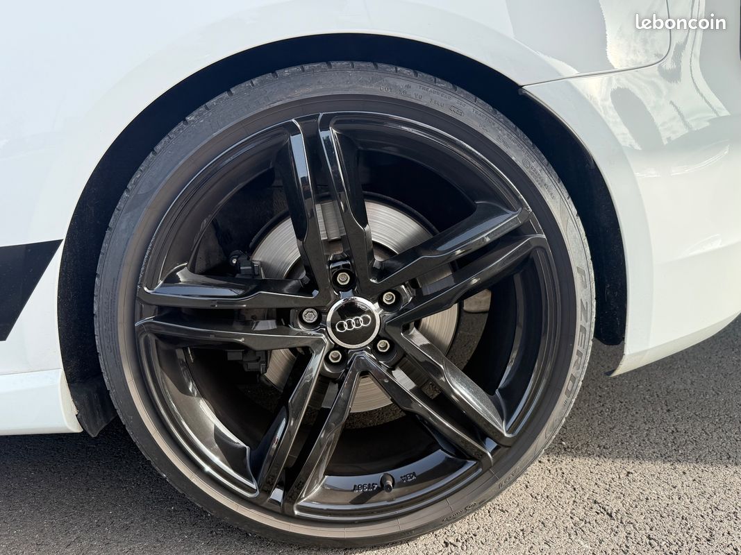 AUDI S3 2.0 TFSI 300 QUATTRo (image 26)
