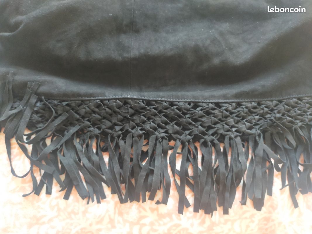 Vends robe en peau (image 6)