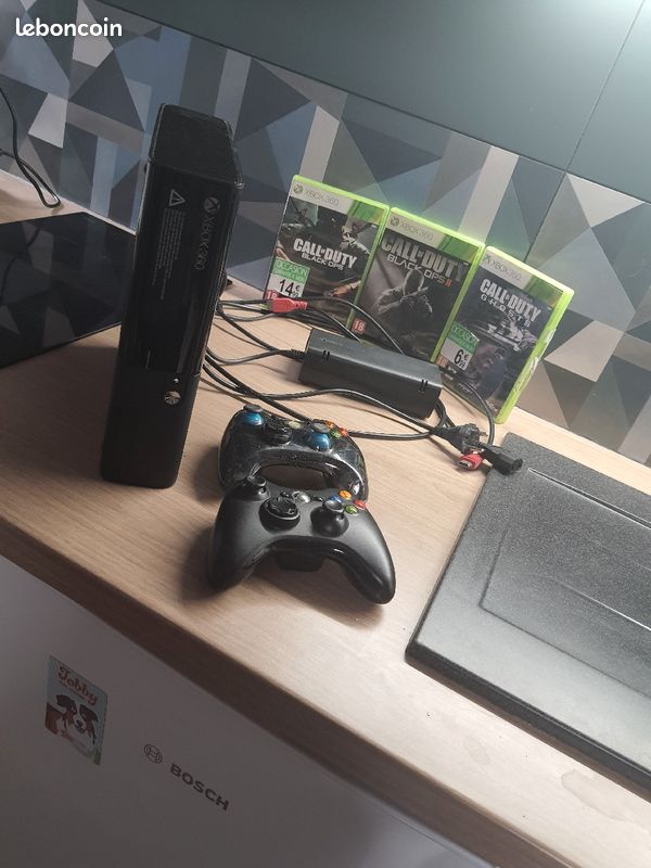 Xbox 360 250Go (image 1)