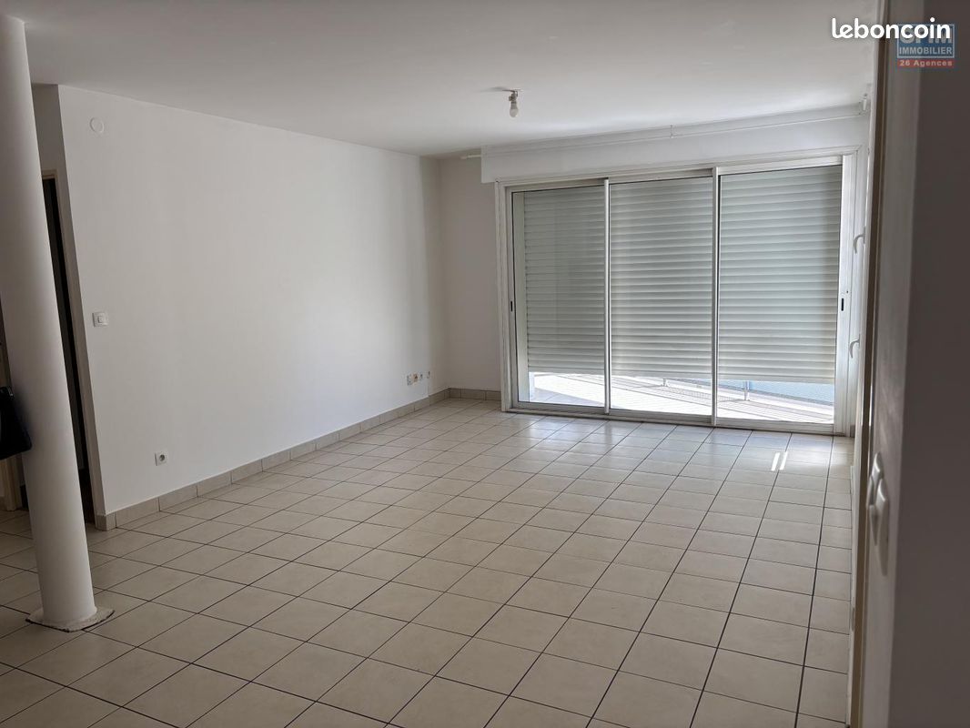 Appartement 2 pièces 45 m² · à Saint-Denis · 45 m² · 652 €/mois